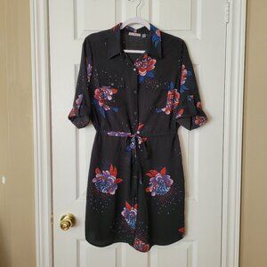 Dex Short Sleeve Cinched-Waist Collar Dress with chest pockets ~ Size Large ~EUC